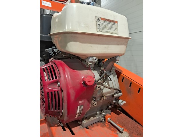 Boomstronkhakselaar - 13pk - benzine, dosko, 337-13h, 2017 - afbeelding 19 van  35