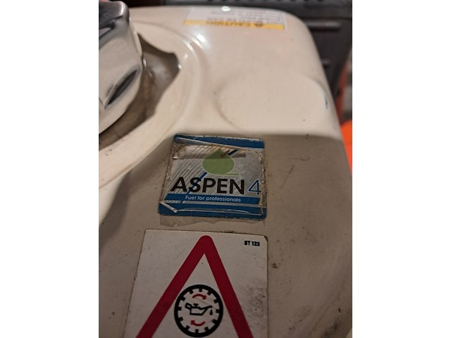 Boomstronkhakselaar - 13pk - benzine, dosko, 337-13h, 2017 - afbeelding 26 van  35