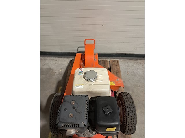 Boomstronkhakselaar - 13pk - benzine, dosko, 337-13h, 2017 - afbeelding 31 van  35