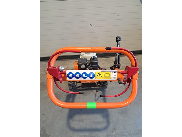 Boomstronkhakselaar - 5,5pk - benzine dosko, 200-orange-6h, 2019 - afbeelding 11 van  12