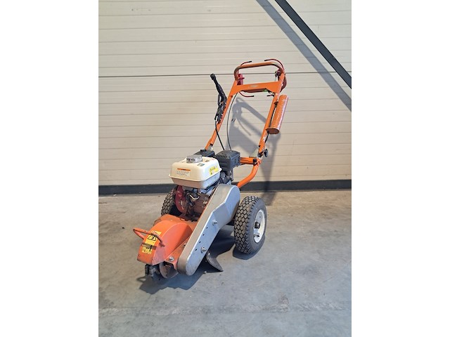 Boomstronkhakselaar - 5,5pk - benzine dosko, 200-orange-6h, bouwjaar 2019 - afbeelding 4 van  22