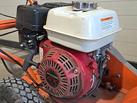 Boomstronkhakselaar - 5,5pk - benzine dosko, 200-orange-6h, bouwjaar 2019 - afbeelding 10 van  22