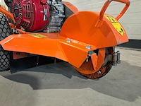 Boomstronkhakselaar - 5,5pk - benzine dosko, 200-orange-6h, bouwjaar 2019 - afbeelding 9 van  11
