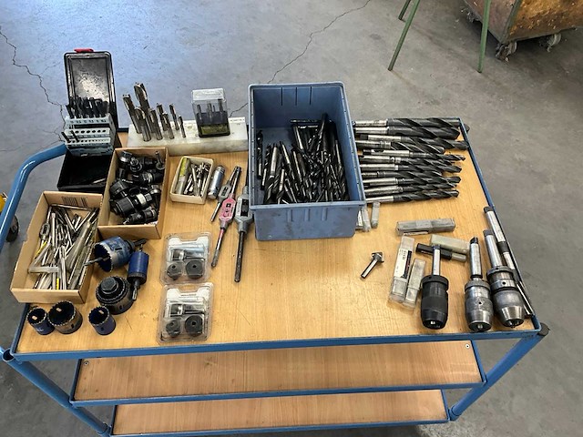 Boor- en tapgereedschap divers - afbeelding 1 van  7