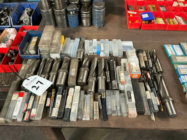 Boorgereedschap (65x) - afbeelding 1 van  12