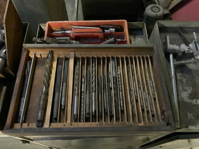 Boorgereedschap en werkplaatskasten - afbeelding 3 van  7