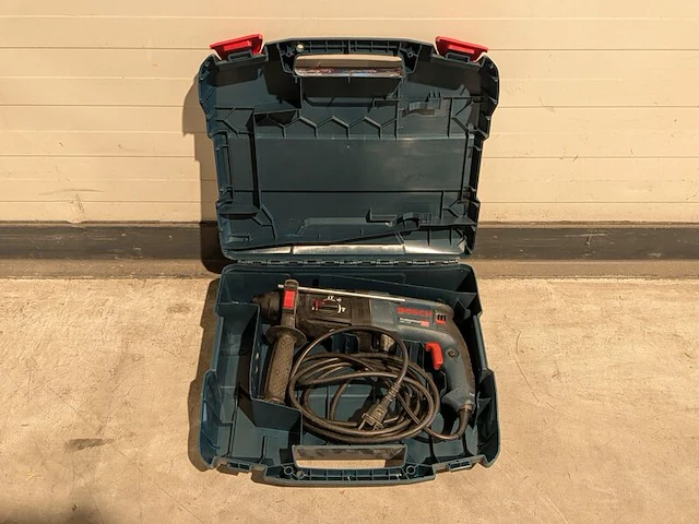 Boorhamer 16mm 230v sds-plus bosch, gbh 2-26, bouwjaar 2019 - afbeelding 1 van  7