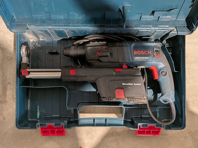 Boorhamer 710w 230v sds-plus met stofafzuiging bosch, gbh 2-23 rea, bouwjaar 2020 - afbeelding 2 van  6