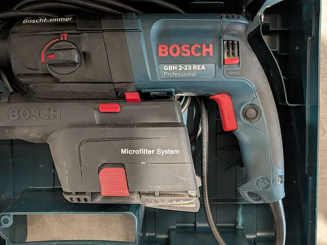 Boorhamer 710w 230v sds-plus met stofafzuiging bosch, gbh 2-23 rea, bouwjaar 2020 - afbeelding 3 van  6