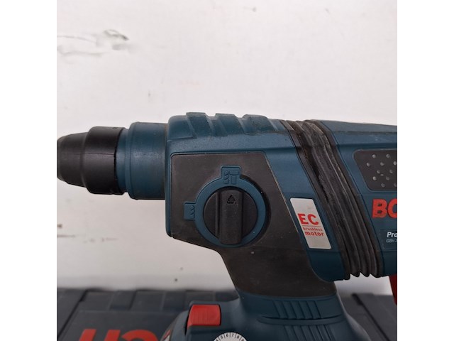 Boorhamer accu 36v sds-plus, bosch, gbh 36v, 2018 - afbeelding 4 van  8