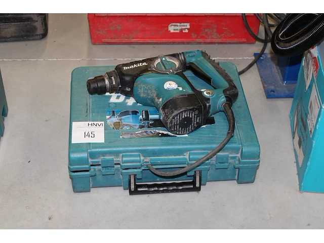 Boorhamer makita hr218f met koffer - afbeelding 1 van  2