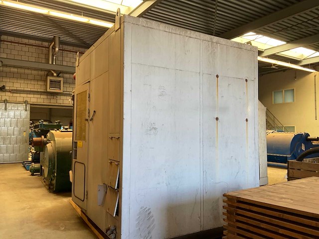 Boorinstallatie besturingscabine "driller cabine" - afbeelding 10 van  16