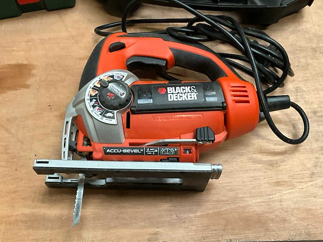 Boormachine en decoupeerzaag - afbeelding 2 van  5