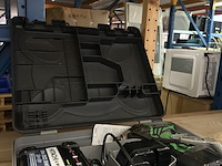 Boormachine in koffer met 2x accu en 1x lader hitachi - afbeelding 4 van  5