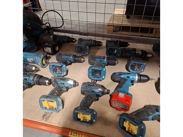 Boormachine/hogedruk, makita - afbeelding 8 van  11
