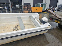 Boot met 9pk buitenboordmotor, terhi, 400, wit - afbeelding 4 van  9