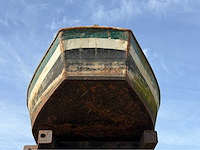Boot met dieseltank (4000 liter) - afbeelding 3 van  5