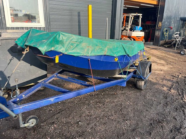 Boot met mariner motertje - afbeelding 1 van  5