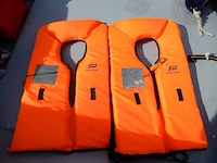 Boot met motor, trailer en diverse benodigdheden, blauw - afbeelding 7 van  15