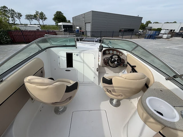 Boot met trailer, four winns, 230 horizon, 2005 - afbeelding 2 van  29