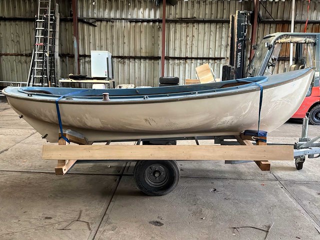 Boot met trailer - afbeelding 8 van  14