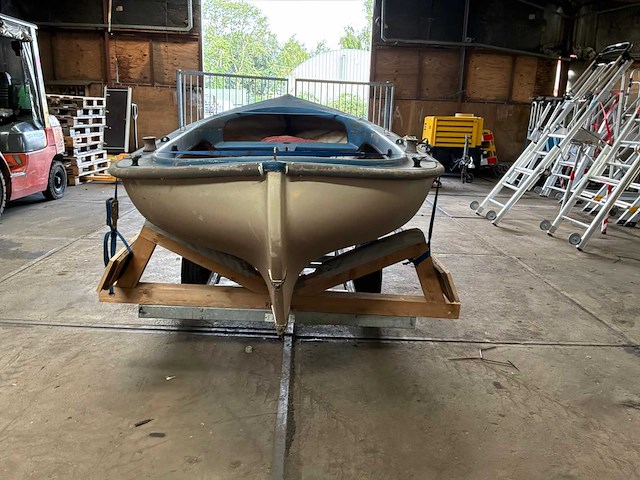 Boot met trailer - afbeelding 9 van  14
