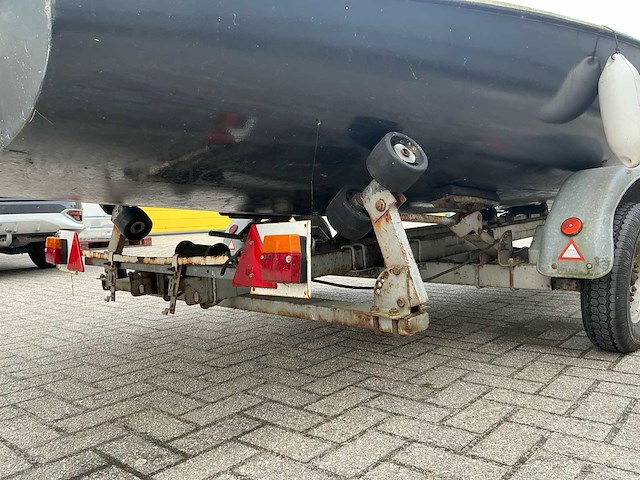 Boot op trailer sloep - afbeelding 19 van  20