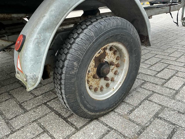 Boot op trailer sloep - afbeelding 20 van  20
