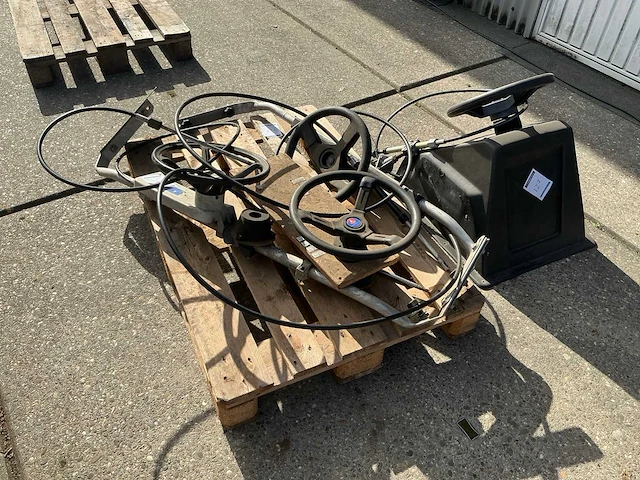 Boot stuursysteem onderdelen (4x) - afbeelding 2 van  6