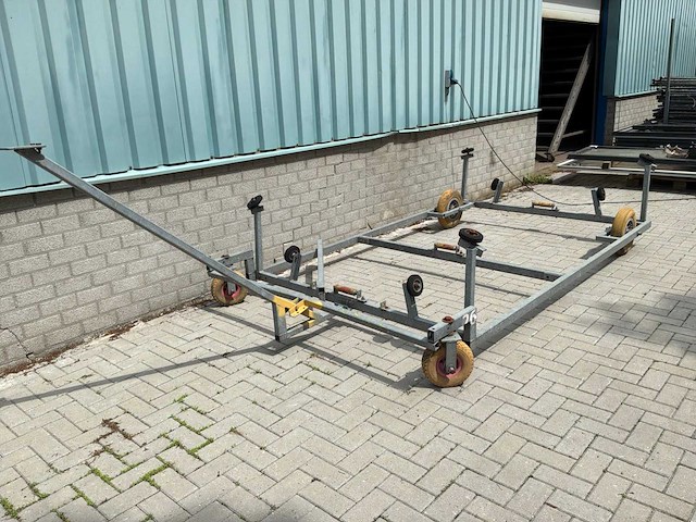 Boottransportkar - afbeelding 1 van  5