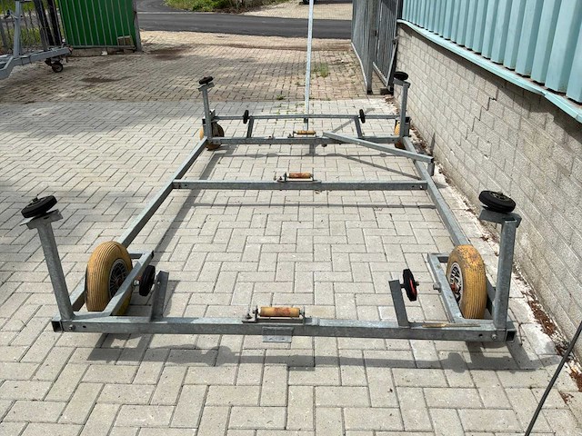 Boottransportkar - afbeelding 3 van  5