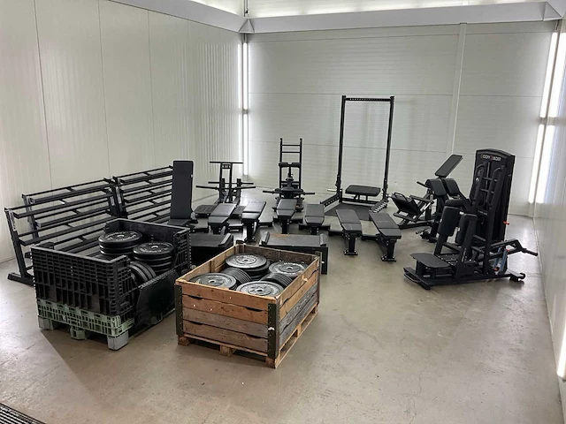 Booty builder / kingsbox partij fitnessapparatuur - afbeelding 11 van  50