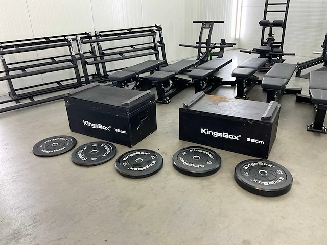 Booty builder / kingsbox partij fitnessapparatuur - afbeelding 17 van  50