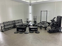 Booty builder / kingsbox partij fitnessapparatuur - afbeelding 9 van  17