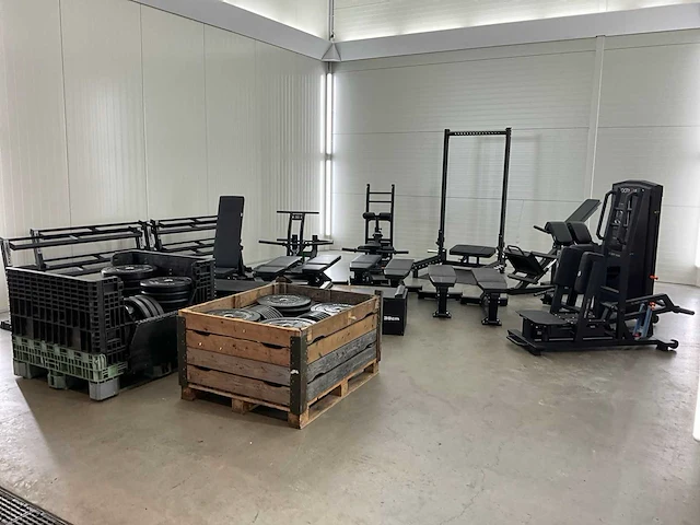 Booty builder / kingsbox partij fitnessapparatuur - afbeelding 15 van  17