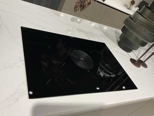 Bora puru inbouw 4-zone inductiekookplaat met kookveldafzuiging - afbeelding 3 van  3