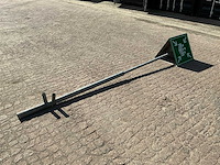 Bord “verzamelplaats”, op paal - afbeelding 1 van  4