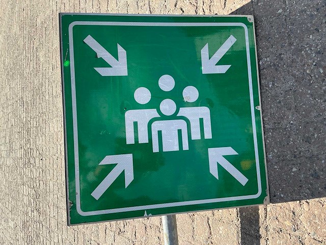 Bord “verzamelplaats”, op paal - afbeelding 4 van  4