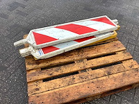 Borden - afbeelding 1 van  3