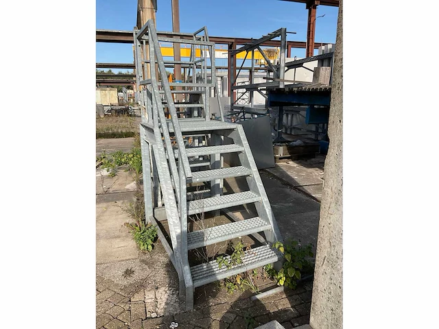 Bordes trap - afbeelding 2 van  3