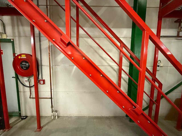 Bordestrap 2,80m hoog - afbeelding 4 van  4