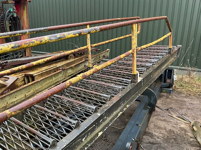 Bordestrap met leuning - afbeelding 2 van  4