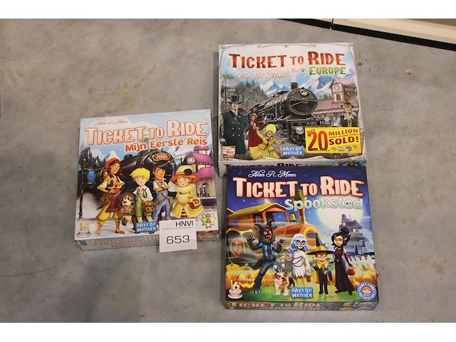 Bordspellen days of wonder ticket to ride w.o. spookstad, mijn eerste reis en europa, totaal 3 stuks. - afbeelding 1 van  2