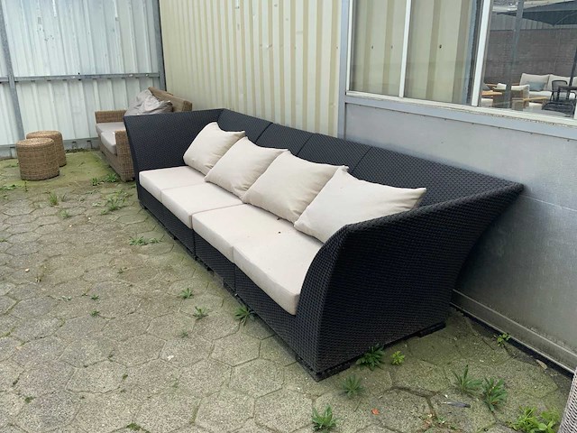 Borek - alton - garden bench - afbeelding 2 van  4