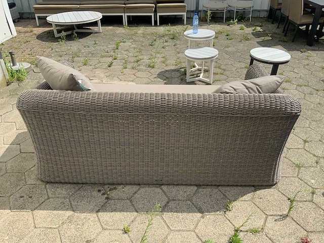 Borek - bali - garden benches - afbeelding 7 van  8