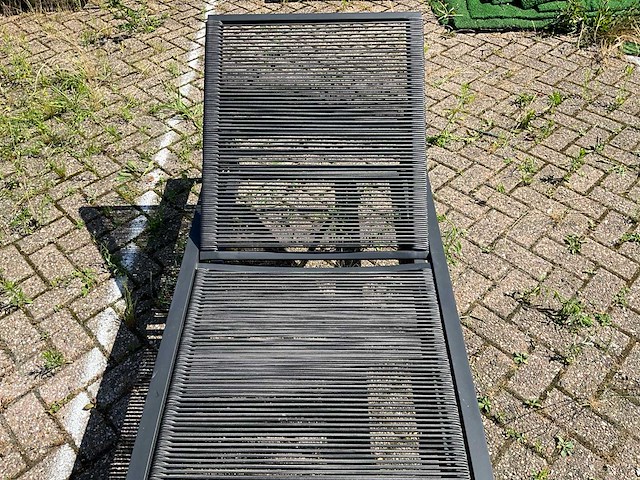 Borek - calcara - sunbed - afbeelding 3 van  3