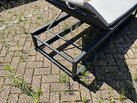 Borek - calcara - sunbed - afbeelding 4 van  6