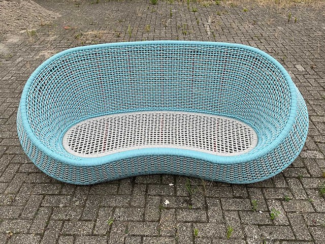 Borek - garden bench - afbeelding 2 van  7