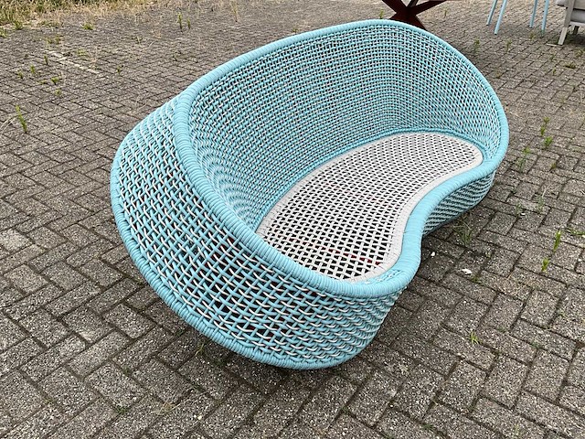 Borek - garden bench - afbeelding 3 van  7