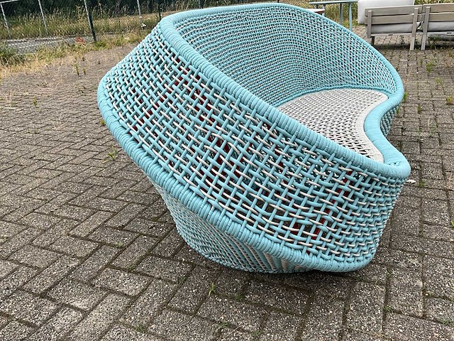 Borek - garden bench - afbeelding 4 van  7